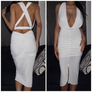 Plunge neck ruche midi